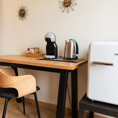 招待所 Milla E Willy 3*