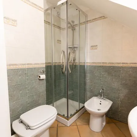 Milla E Willy 招待所 奧爾比亞