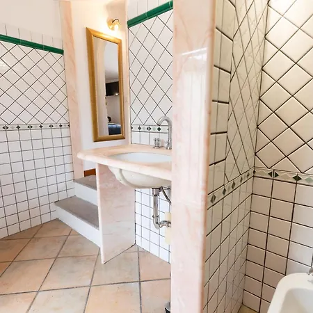 Milla E Willy 3* 奧爾比亞